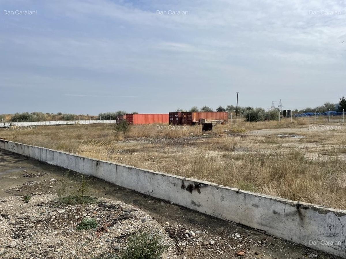 Ovidiu 6 ha teren intravilan construibil îngrădit și platforma betonata. - 8 Ovidiu 6 ha teren intravilan construibil îngrădit și platforma betonata. - 8