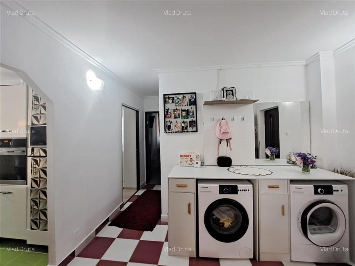 Apartament cu 3 camere decomandat în Central - 13