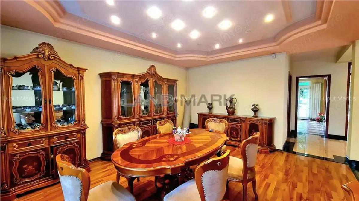 Vila generoasa, 4 dormitoare, piscina, garaj dublu, zona Girocului - 11