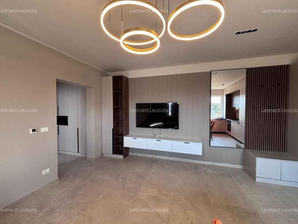 Apartament cu 2 camere decomandat, mobilat în Ghiroda - 2