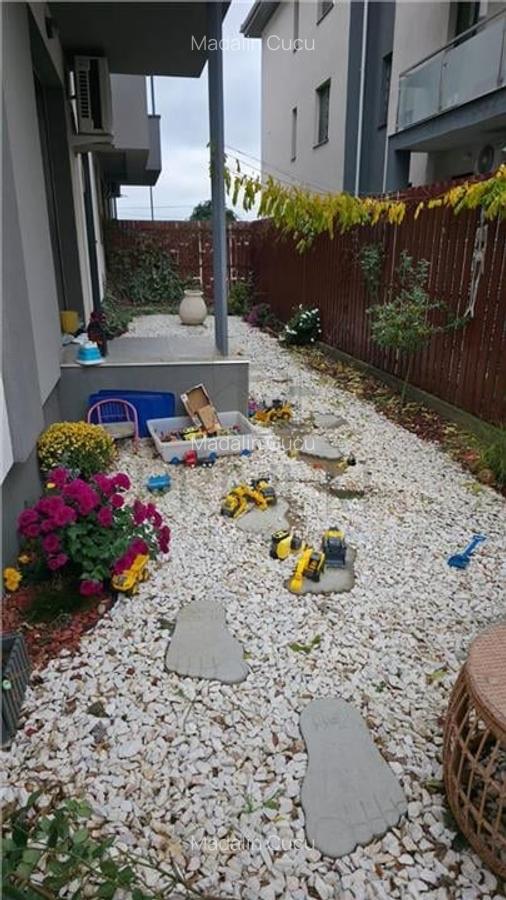 DUMBRAVITA - 4 CAM - DECOMANDAT - 2 BAI - LOC PARCARE - GRADINA - SPATIOS/LUMINO - 9