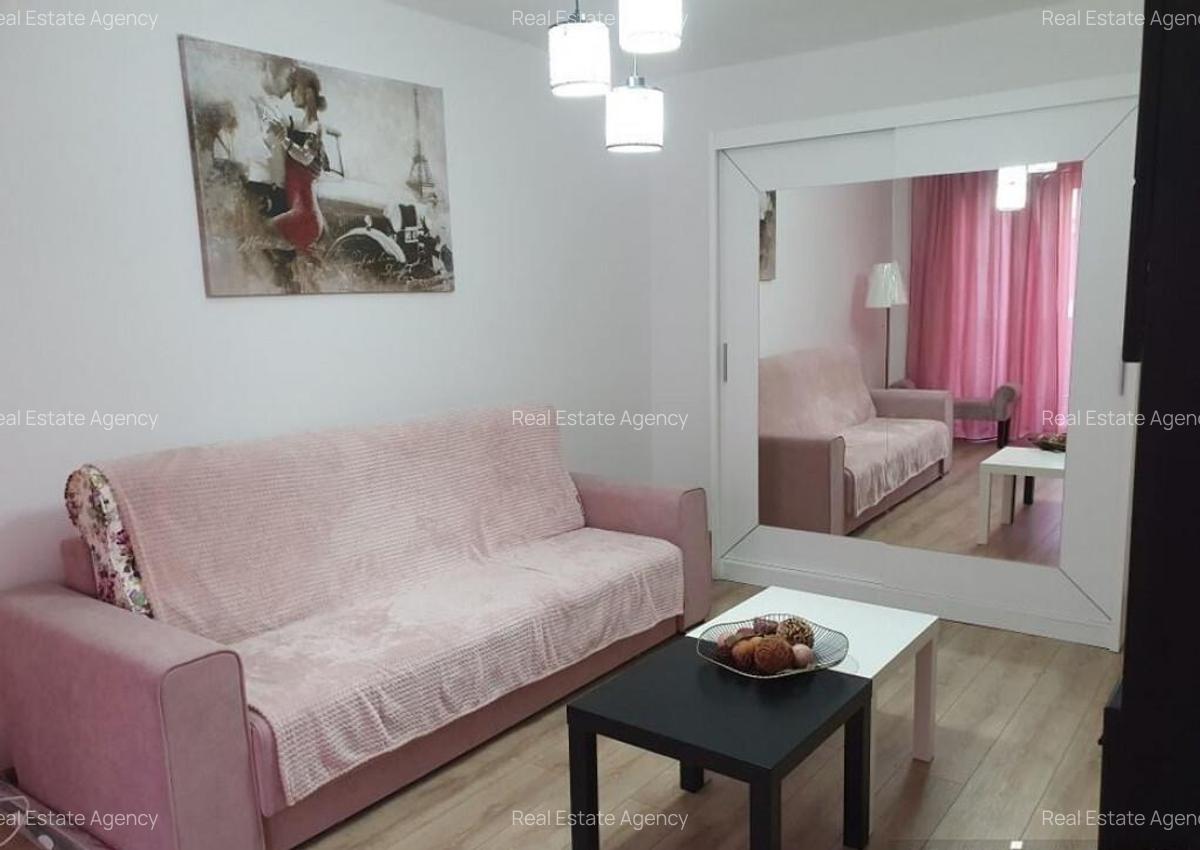 1 camera in zona Medicinei - 1