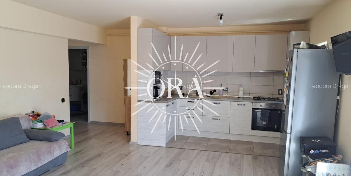 APARTAMENT DE VANZARE CU 2 CAMERE IN FLORESTI - STRADA FLORILOR - 3