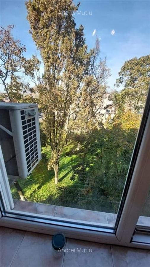 Apartament cu 3 camere semidecomandat în Rogerius - 8