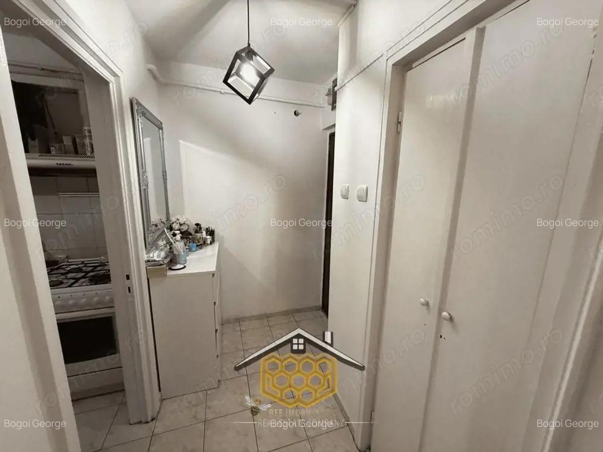 Apartametn cu 2 camere, semidecomandat, pe Calea Bucuresti - 6