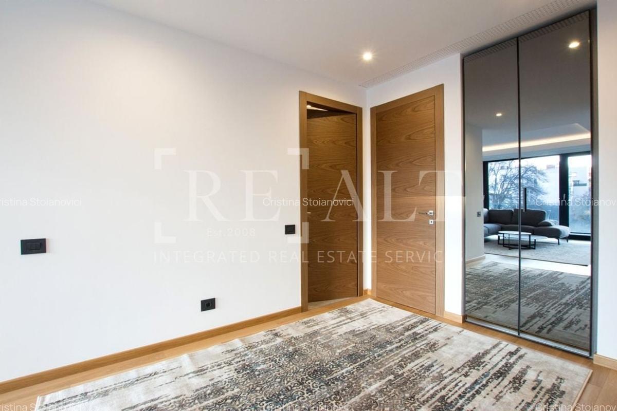 Apartament cu 4 camere semidecomandat, mobilat în Primăverii - 8