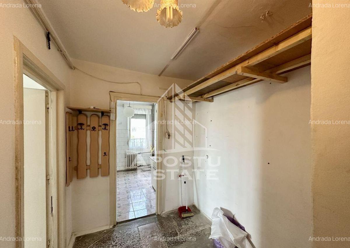 Apartament cu 2 camere, etaj intermediar, Torontalului - 6