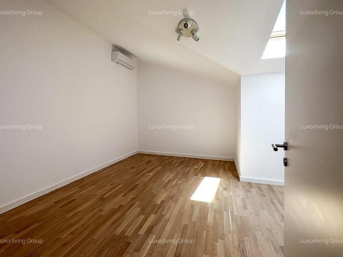 Vila superba in ZENVILLE lux Pipera - piscina exterioara - gradina - 15