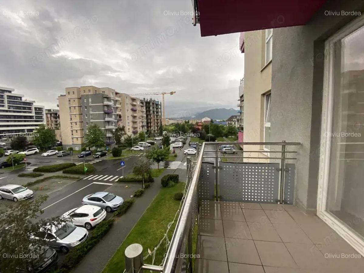 Studio de inchiriat cu terasa ?i priveli?te unica spre Tampa zona Tractoru - 5