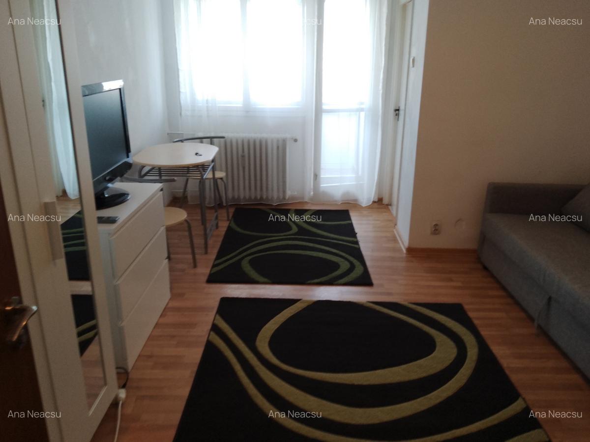 Inchiriere garsoniera Titan - 2