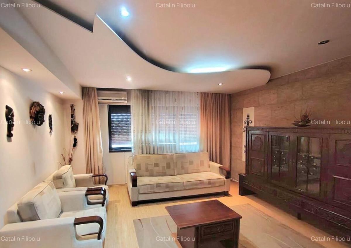 Apartament central etaj 3 - 3