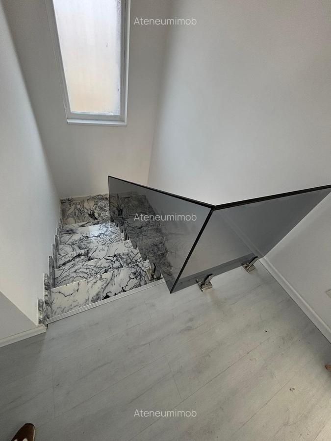 Vila cu teren generos langa Paradisul Verde - 9