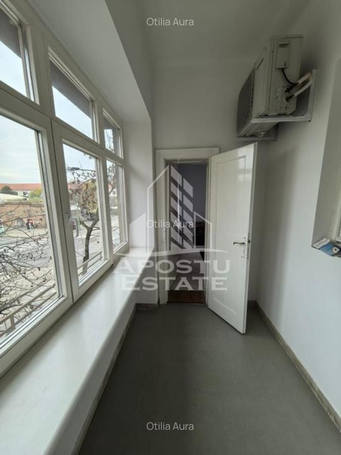 Apartament cu 2 camere,zona centrala - 4