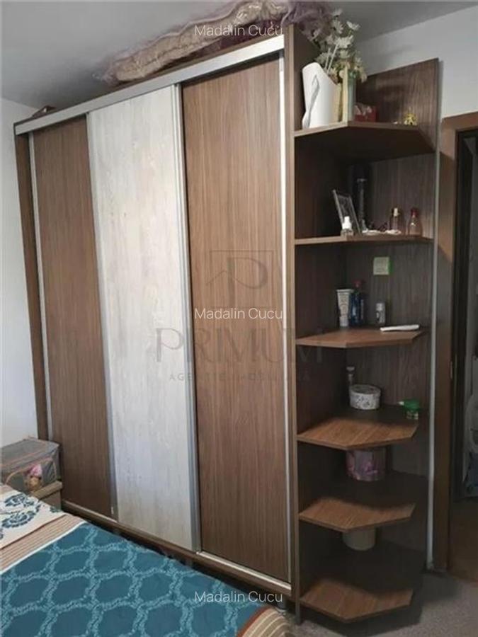 LIPOVEI - 3 CAM - DECOMANDAT - ETJ.2 - BOXA - CENTRALA/AC - ZONA EXCELENTA - 2