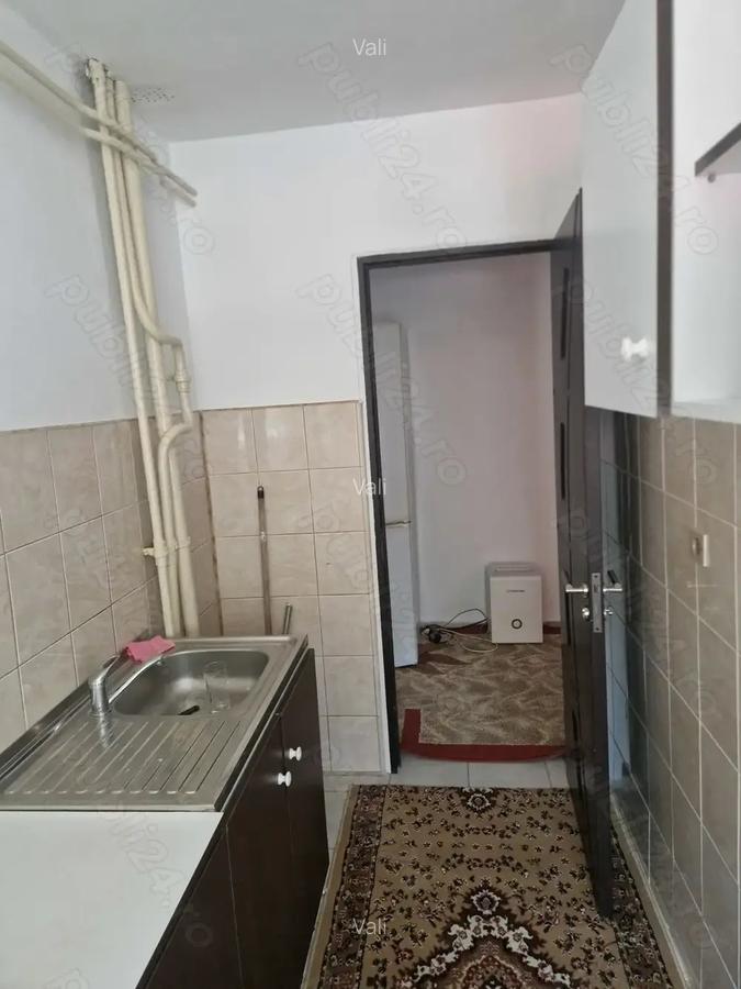 Persoana fizica inchiriez apartament cu o camera - 7