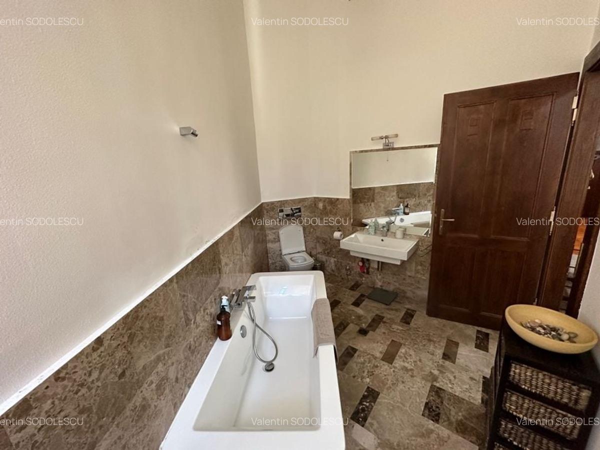 Apartament cu 2 camere decomandat în Ultracentral - 12