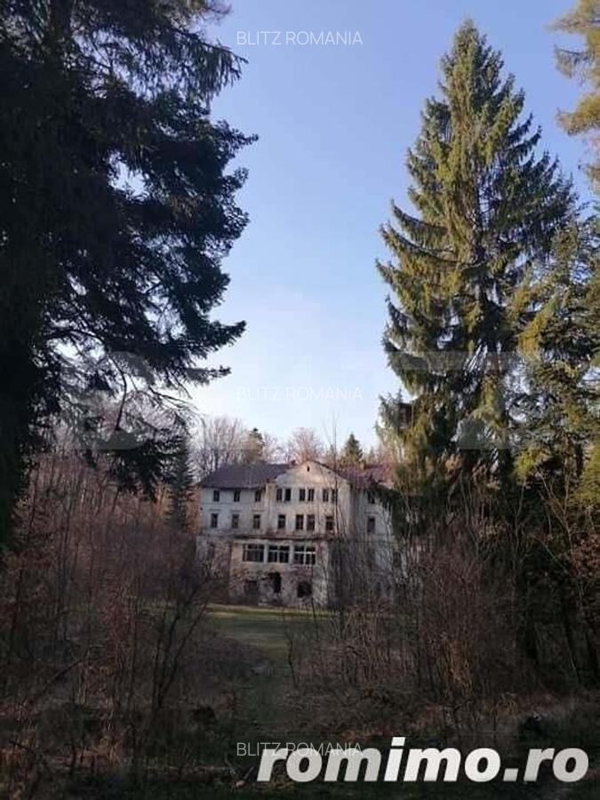 Vila printesei Sisi, 30 de camere, 3 ha, 2000 mp construiti, Marilla - 1