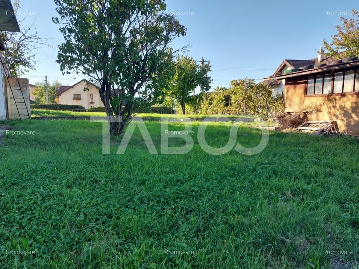 Teren intravilan 1298  mp PUZ toate utilitatile zona buna Cisnadie - 5