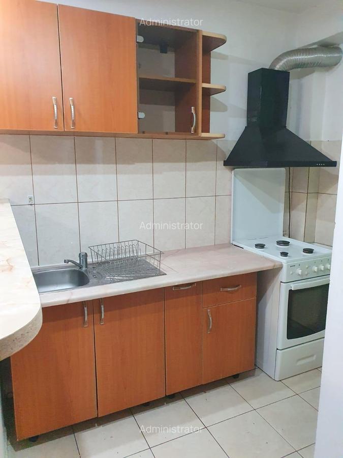 Iancului - Pantelimon, Elev Stefanescu, bloc 1980 - 4