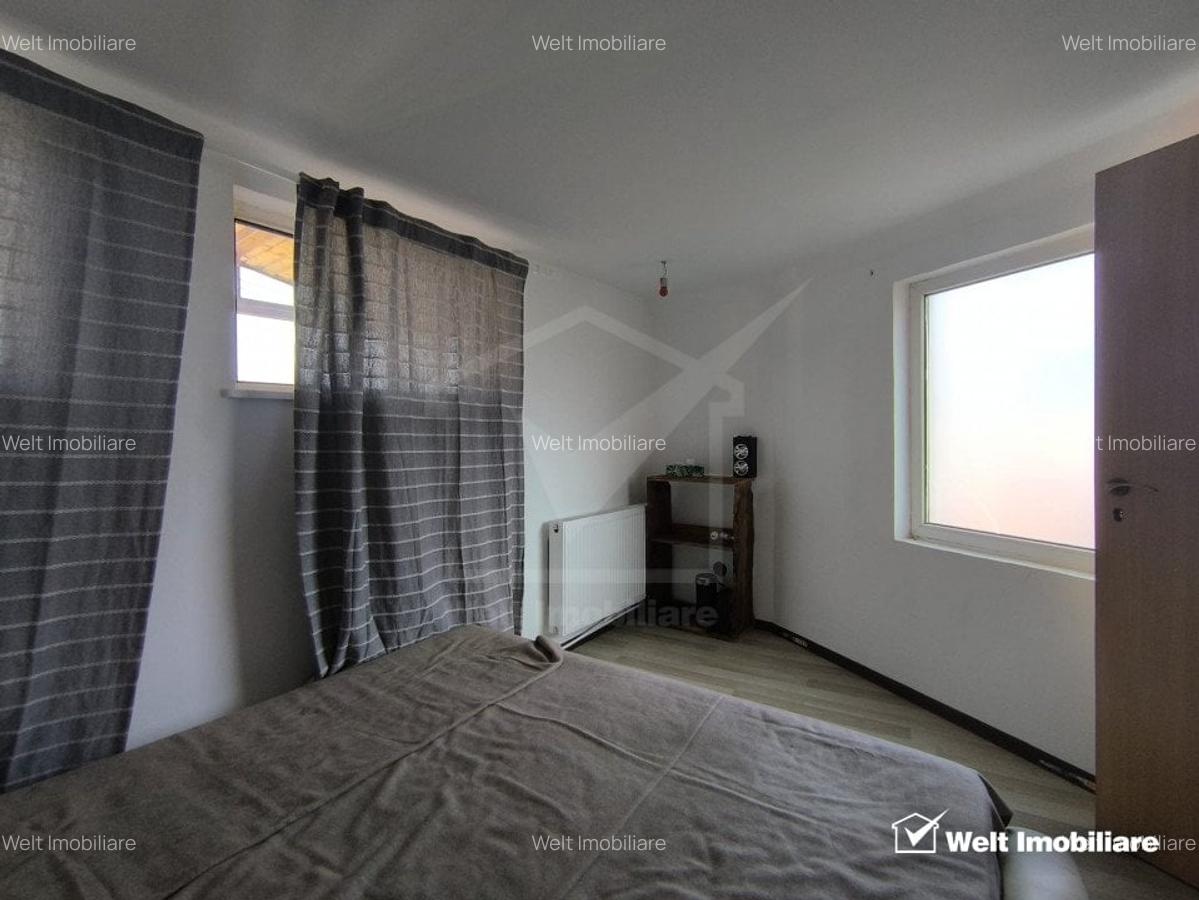 Casa cu CF spatiu comercial, curte comuna, Gruia - 12