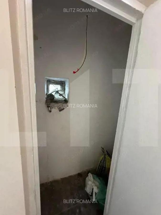 Spatiu comercial 120 mp, 4 parcari, zona strazii Paris - 8