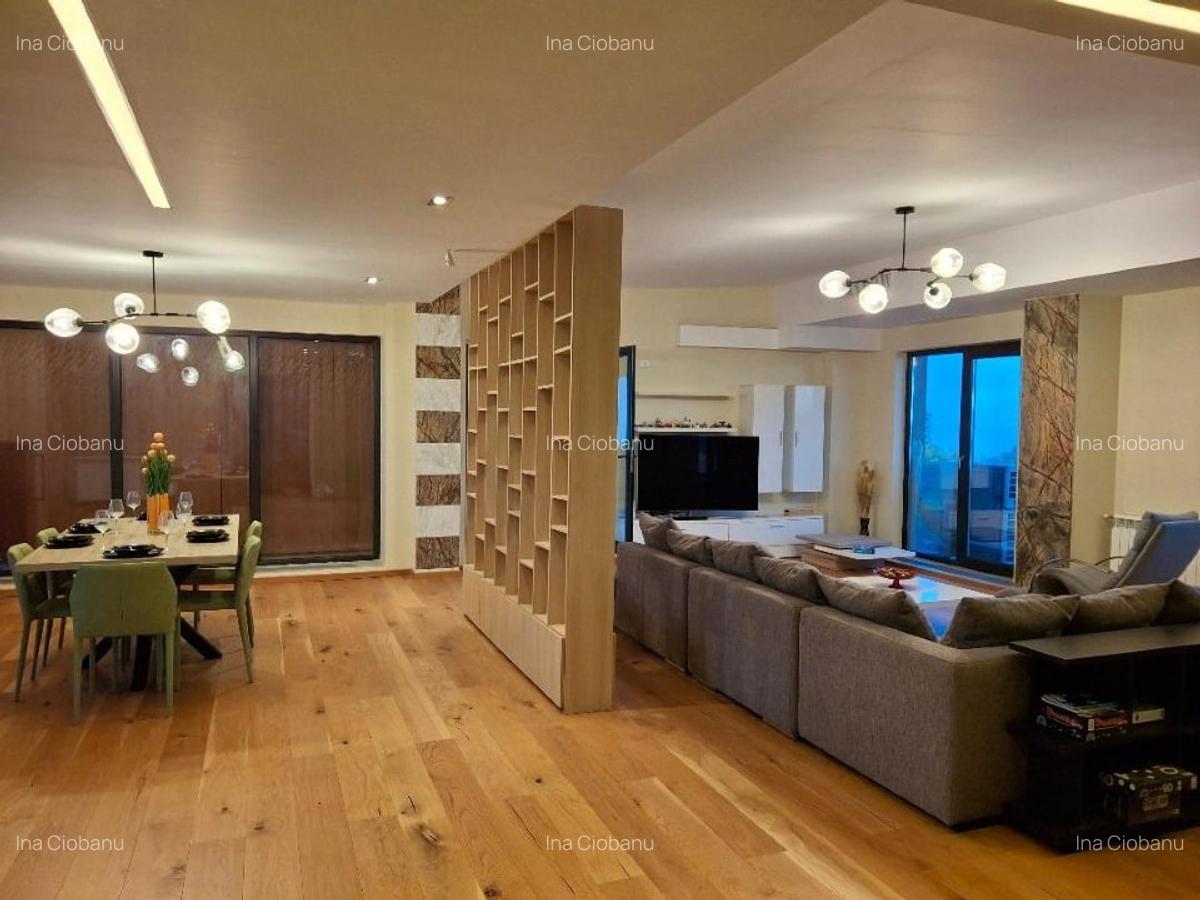 PENTHOUSE  LUX - stațiunea  Mamaia - vedere panoramica lac si Marea Neagra - 6