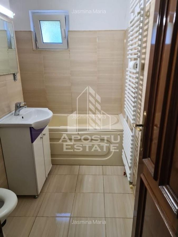 Apartament cu 2 camere in zona Complexului, centrala termica, etajul 2 - 5