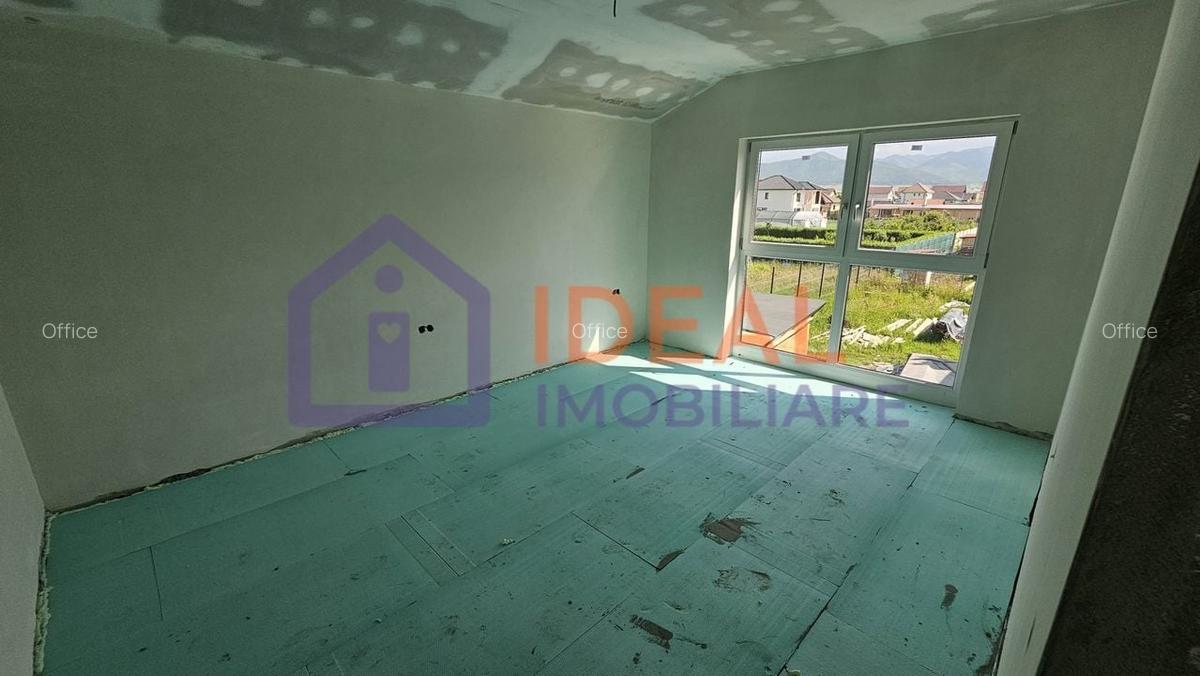 Casa Individuala Moderna cu 5 camere si 668 mpu curte, in Cristian - 13