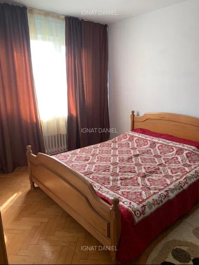 Apartament cu 2 camere, zona Podu de Piatra - 3