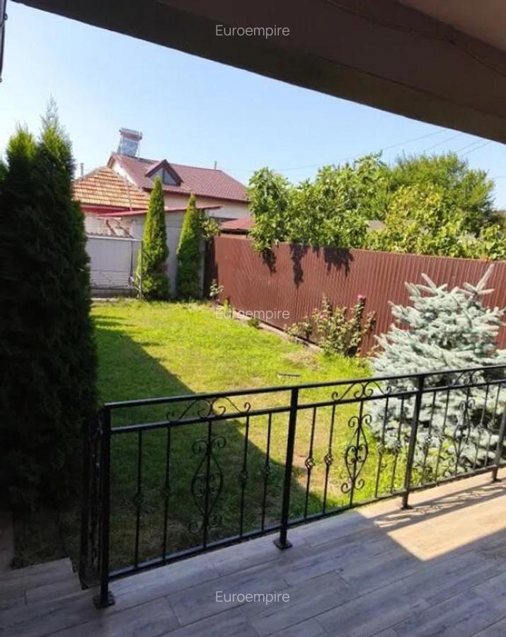 Vila 4 camere P+1E Km 5 - 12