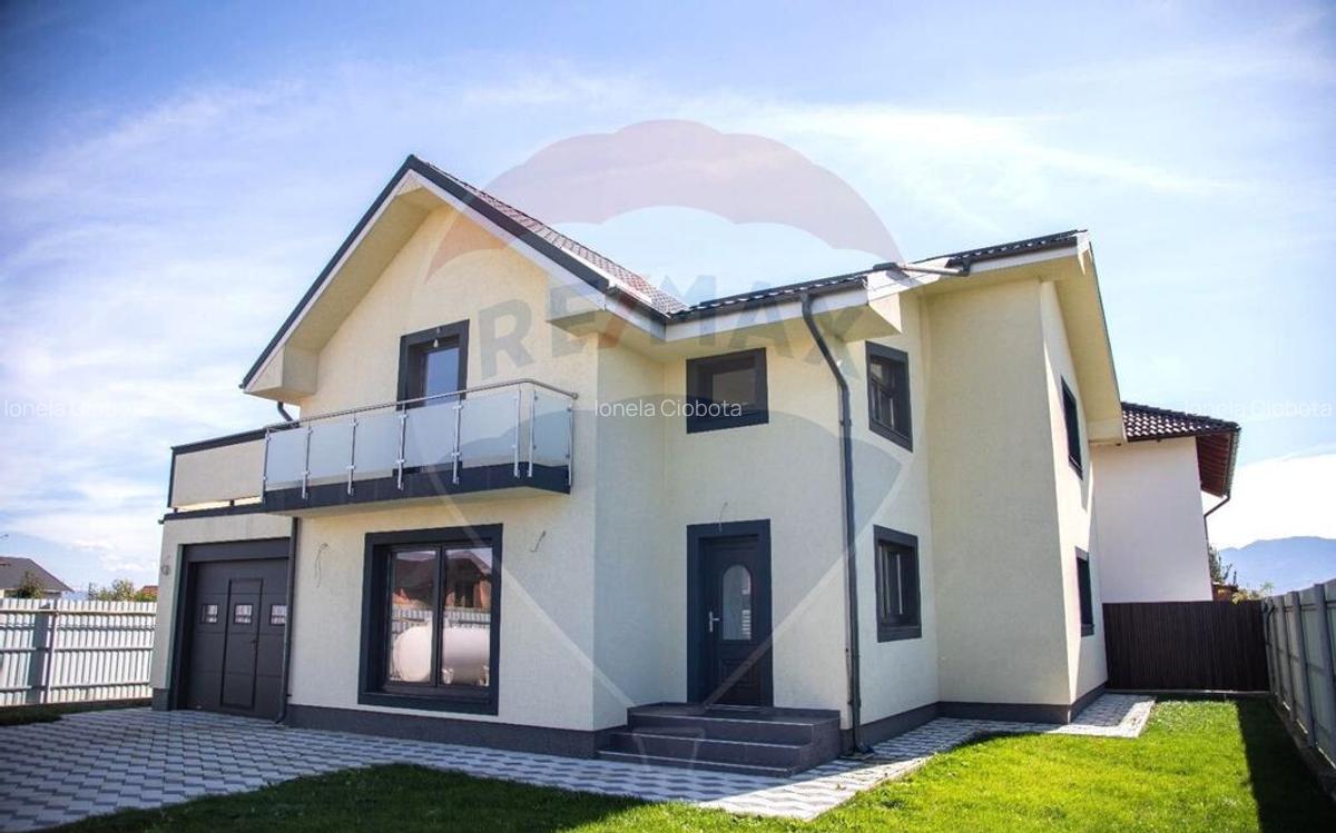 Casa / Vila de vanzare Sanpetru, jude?ul Bra?ov - 1