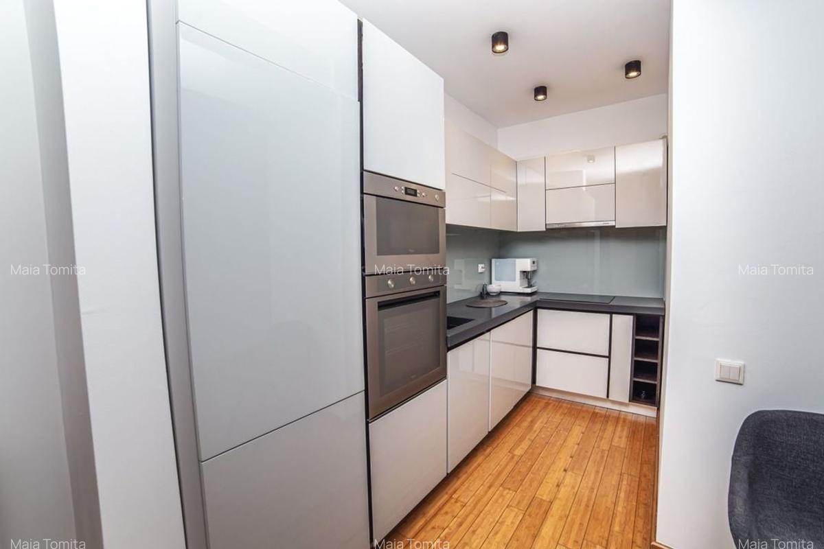 Floreasca, 3 camere generoase, acces imediat in parc - 9