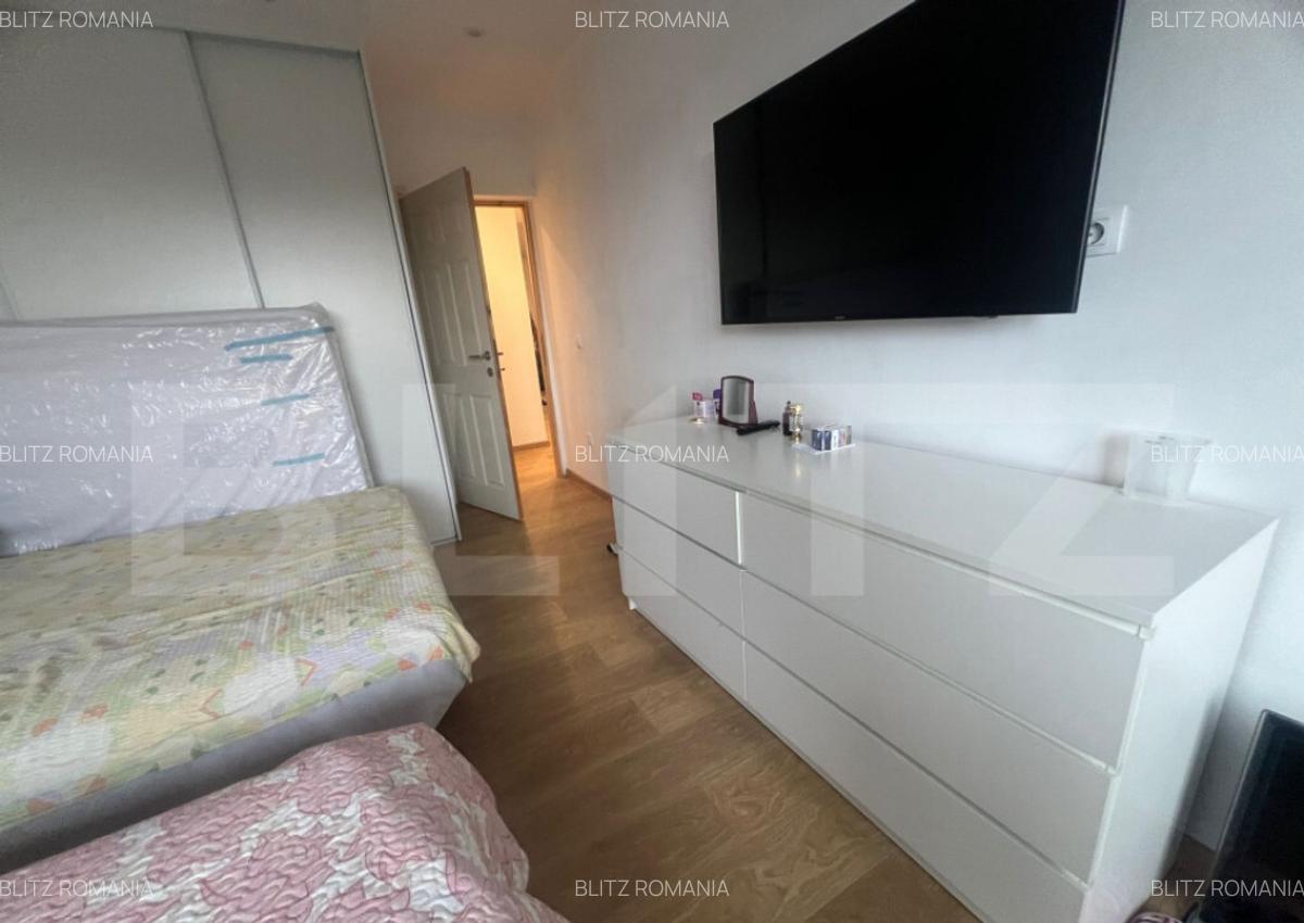 Casa de vanzare cu 5 camere, 217 mp utili, 1396 mp teren, C - 4