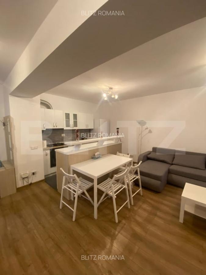 Apartament 2 camere, 50 mp, strada Madrid - 2