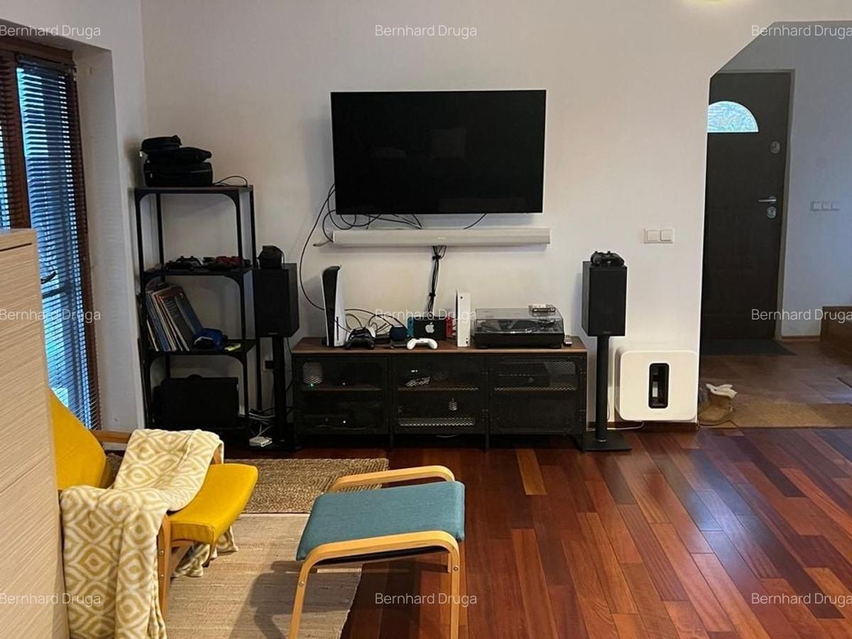 Refugiu Elegant lângă Lac – Vilă Mobilată Integral, la Doar 20 km de București - 4