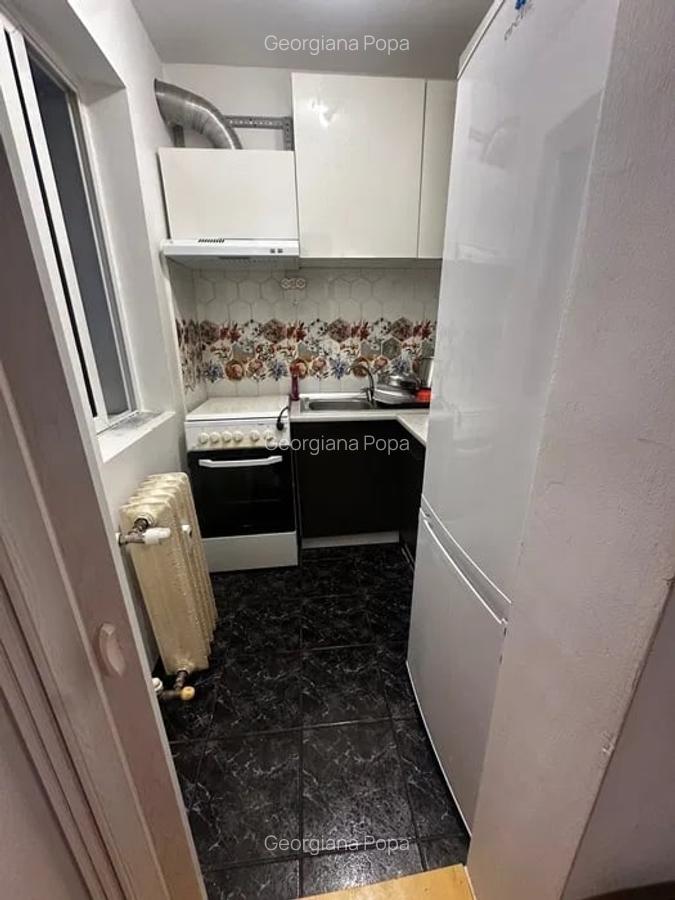 Apartament 2 camere semidecomandat scoala 8 - 2