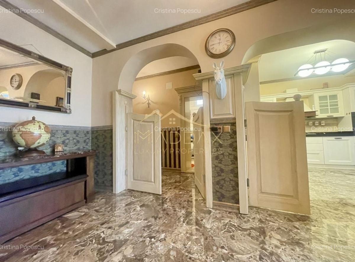 Vila 7 camere**Lake view**Ponton privat**Piscina**Teren 933 MP//Balotesti - 13