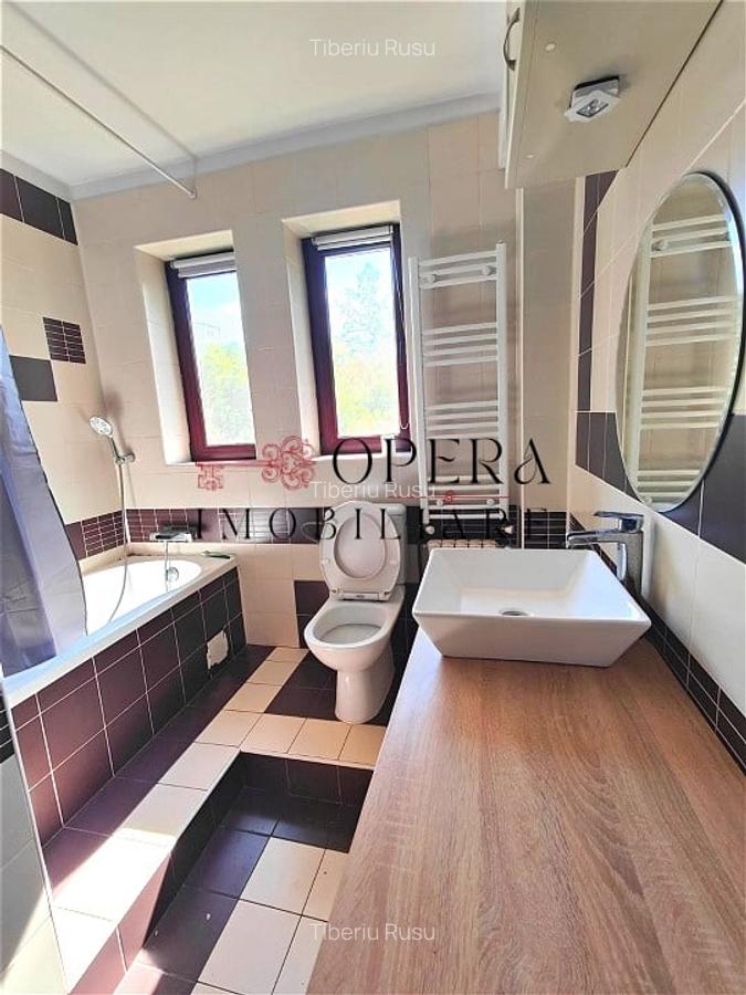 Oportunitate! Apartament 2 camere, decomandat, de inchiriat, zona Ultracentrala - 4