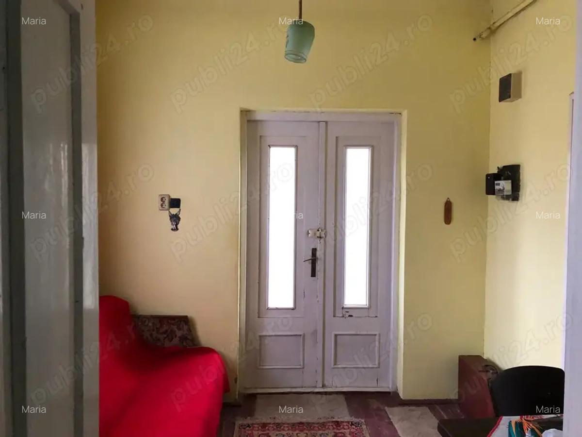 Teren si casa de vanzare - 1969mp - 5