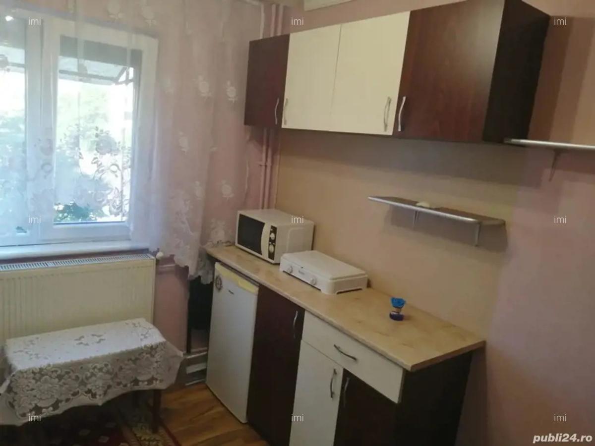 Inchiriez garsoniera - 3