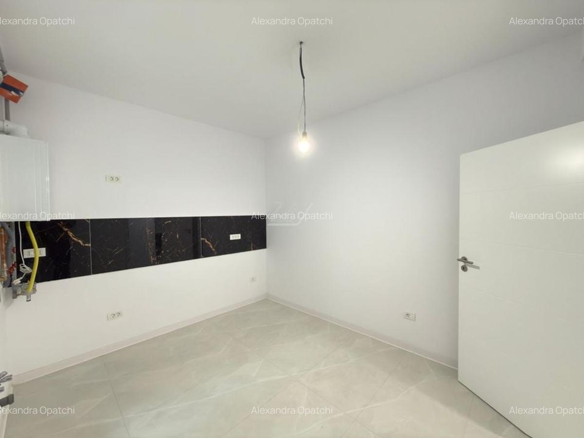 3 camere. Decomandat. Loc de parcare. - 4