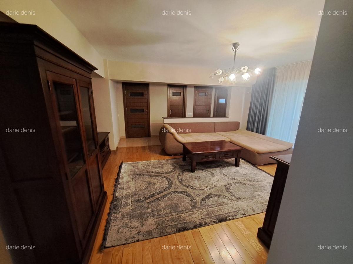 Proprietar, ofer spre închiriere apartament 3 camere Bd. Decebal, București - 1