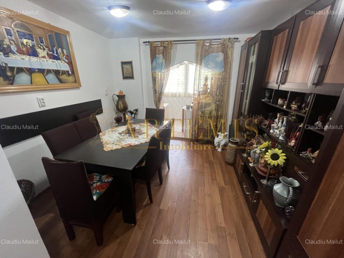 Apartament 2 camere , etaj 2 , decomandat, zona Garii - 1