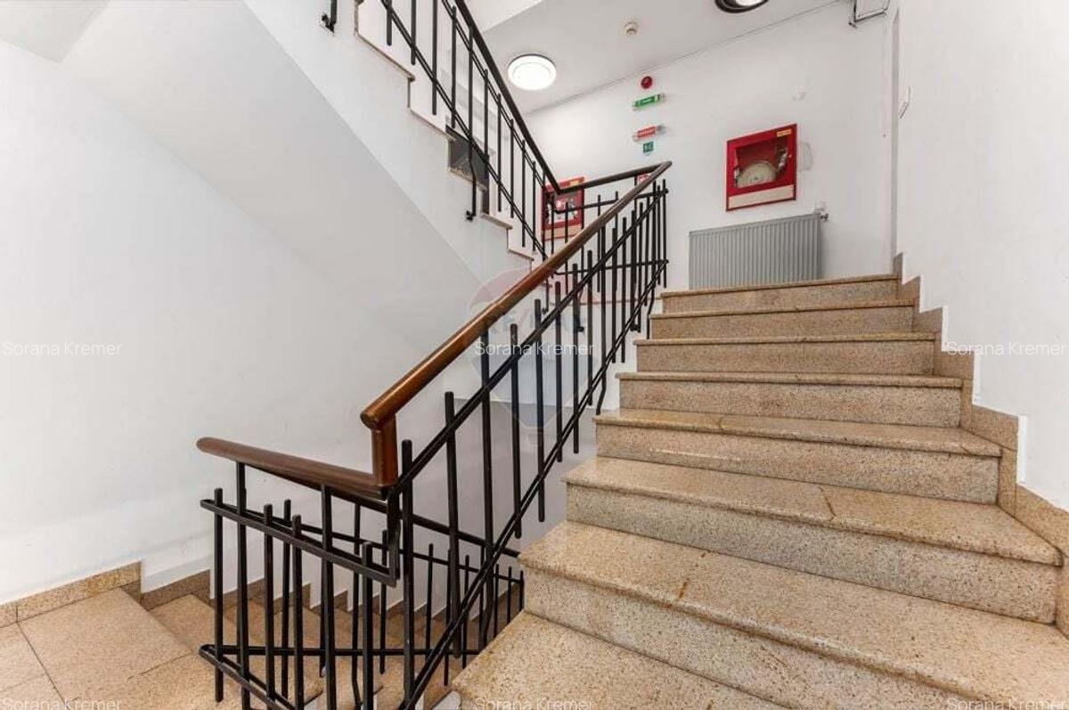 Investi?ie Unica: Cladire Istorica Consolidata ?i Autorizata ISU - 1