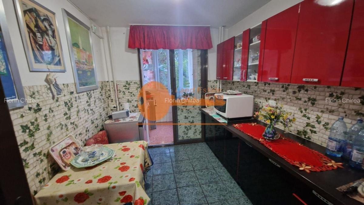 Apartament 3 camere - Crângași, etaj 1/8, bloc reabilitat - 4