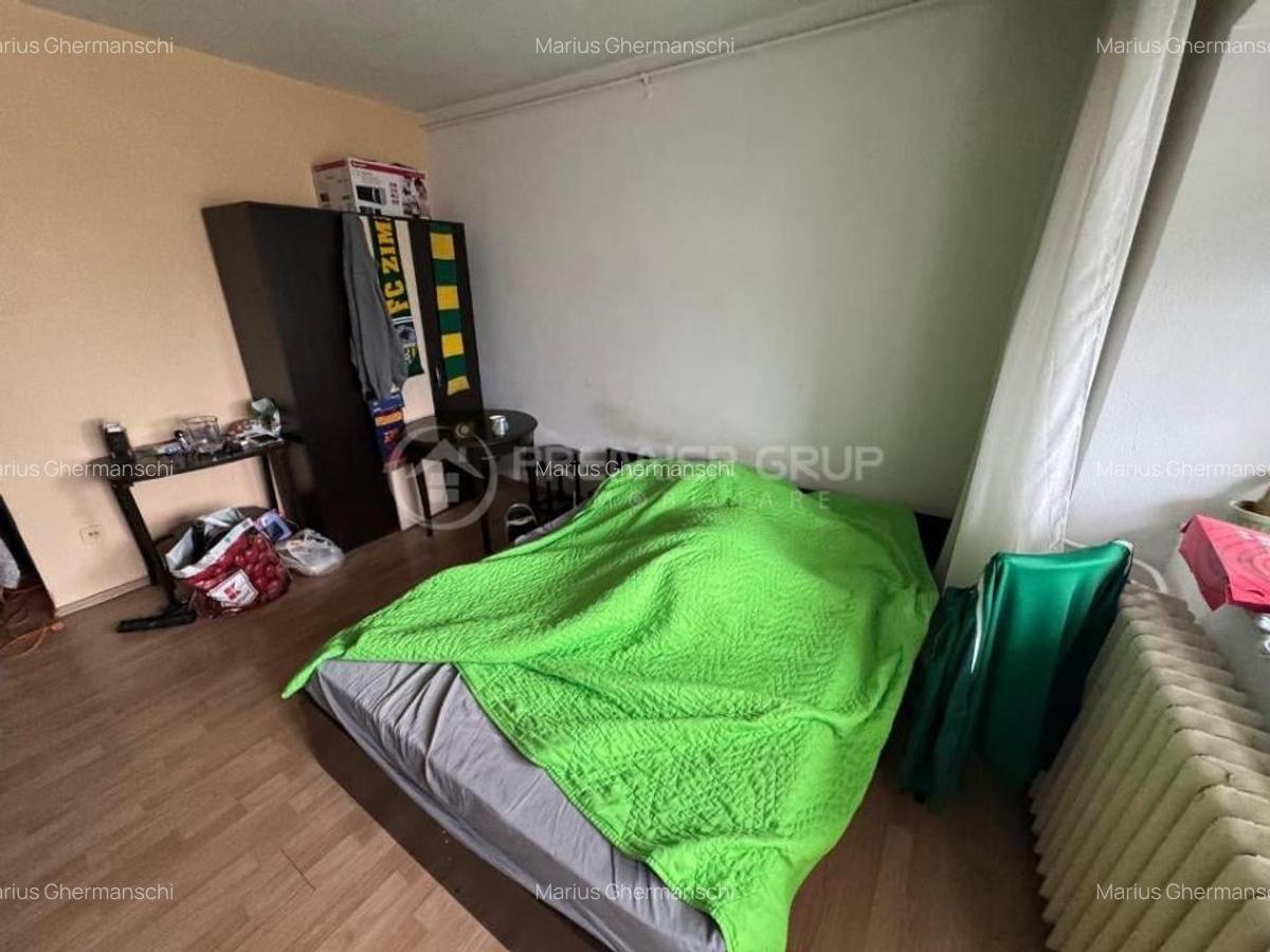 Garsonieră decomandată, mobilată în Nicolina - 1
