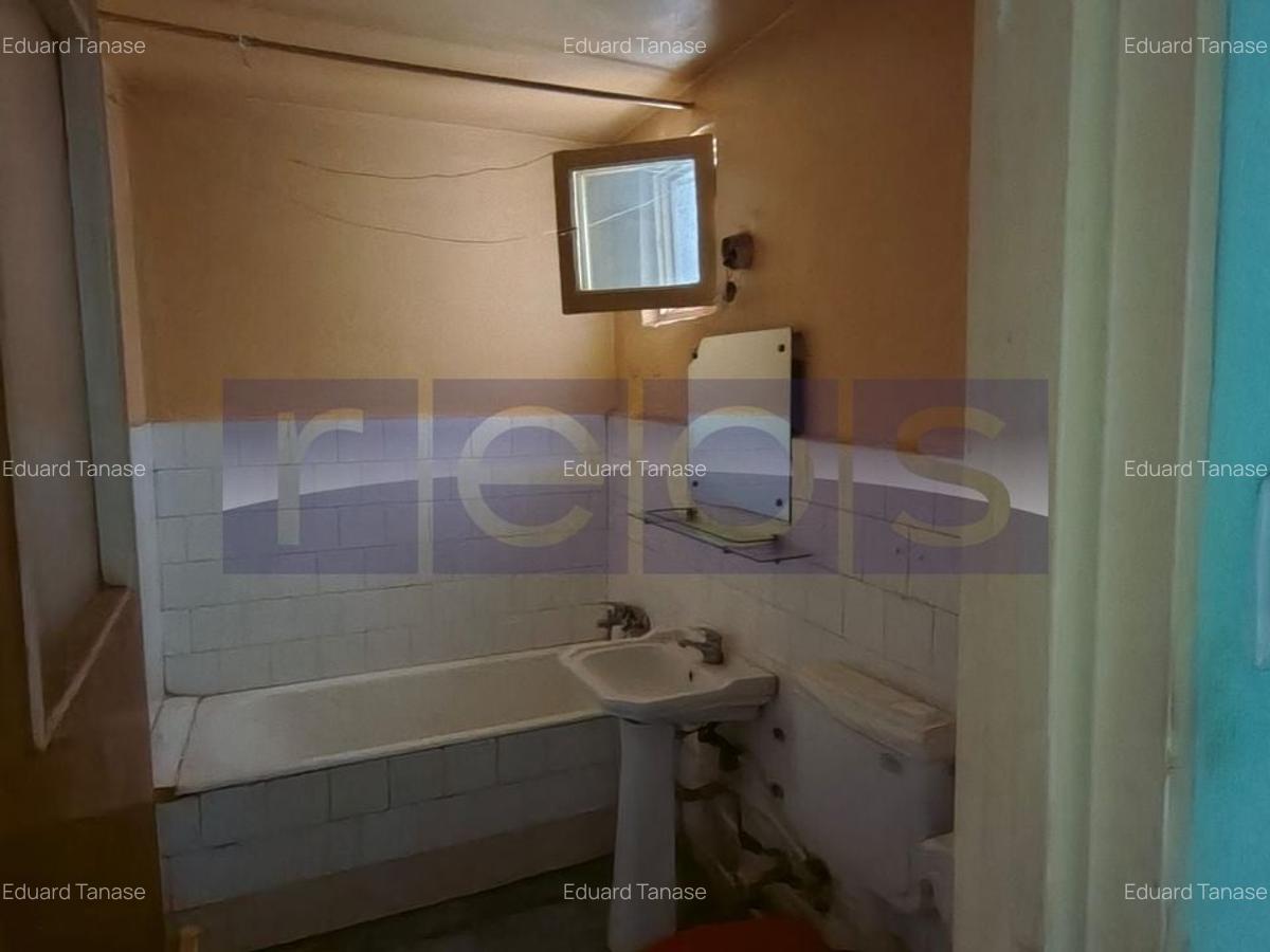 VANZARE GARSONIERA SPATIOASA I LIBERA I METROU I RAUL DOAMNEI - 9