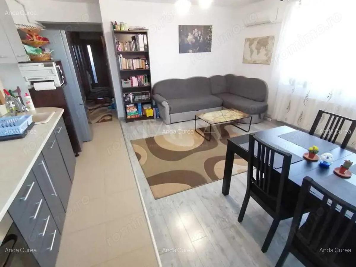 Apartament 3 camere, zona Baciu - 1