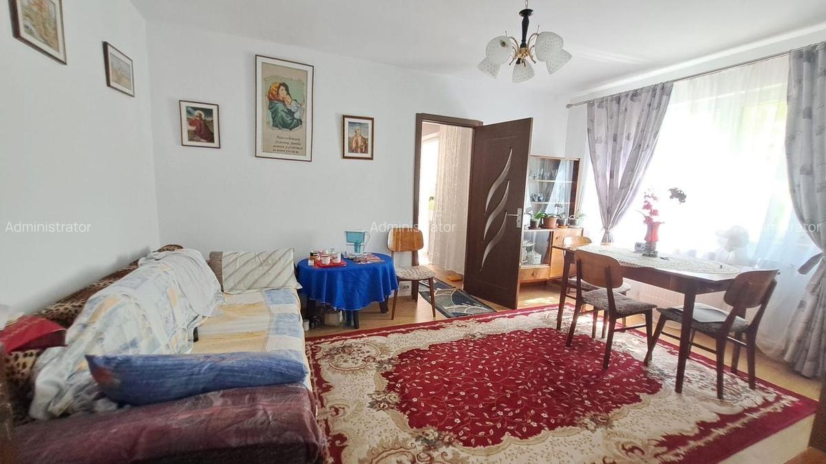 Doua camere etajul 1, Km 4-5 - 2