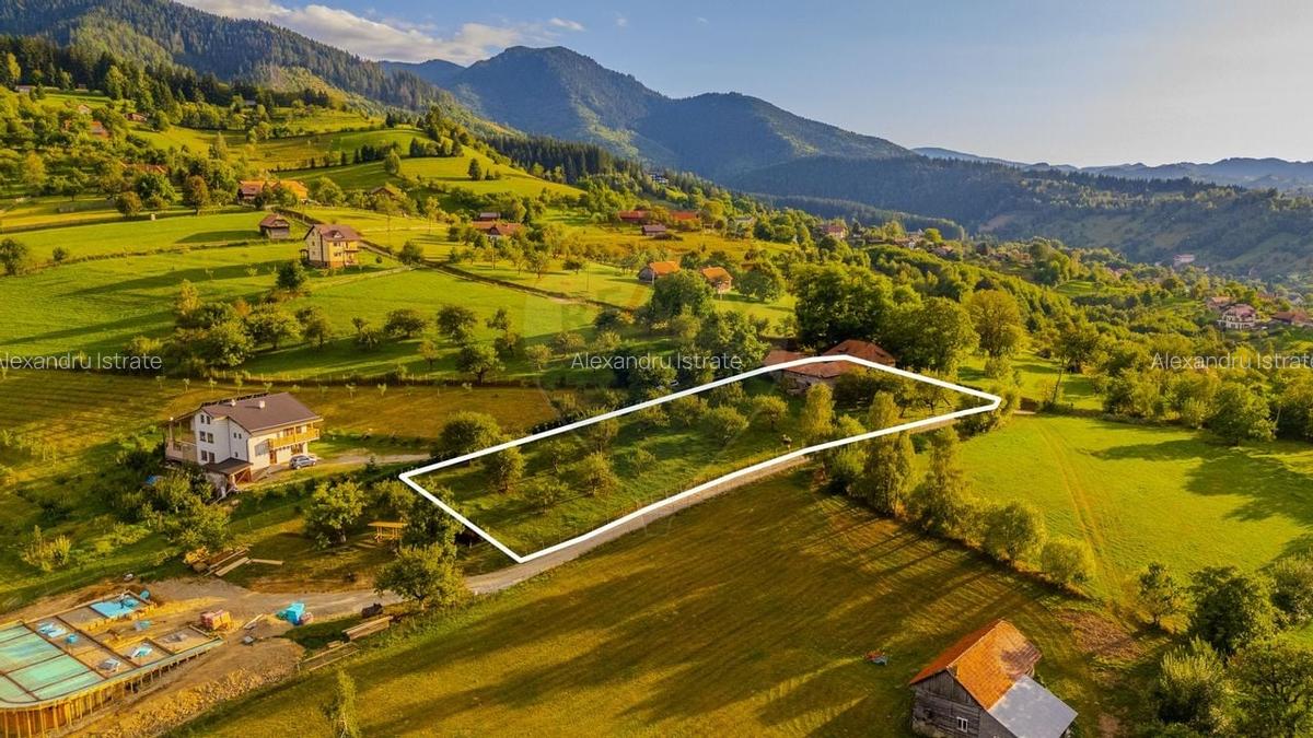 Teren intravilan cu PRIVELISTE UNICA |BRAN, BV| 3,000mp | COMISION 0 | - 1